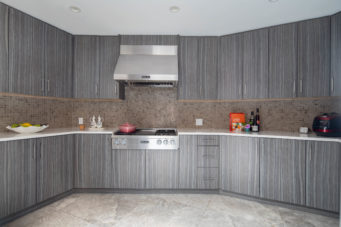 RUSSELL HOLLINGSWORTH - 340 Southborough Drive, West Vancouver